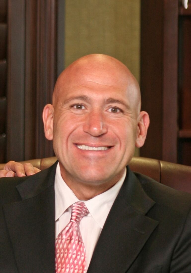 brian-labovick-labovick-diaz-pink-tie