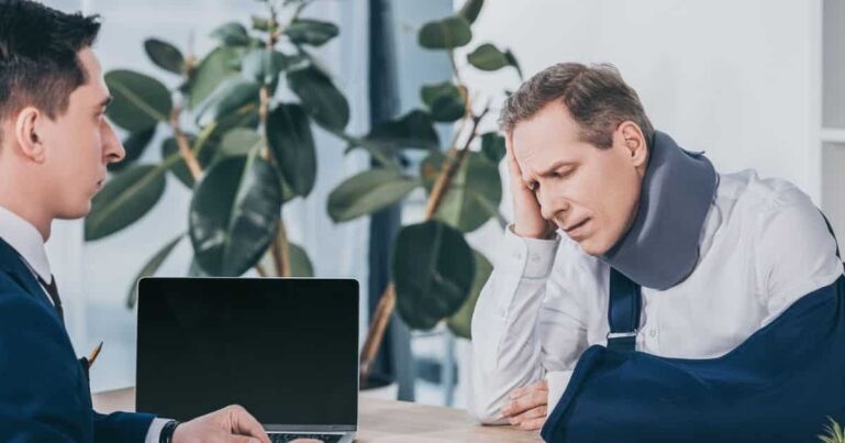 When Should I Call a Personal Injury Lawyer | Personal Injury Lawyer in West Palm Beach | LaBovick Law Group of South Florida