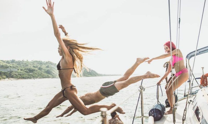 Summer Safety Tips for Boating | LaBovick Law Group